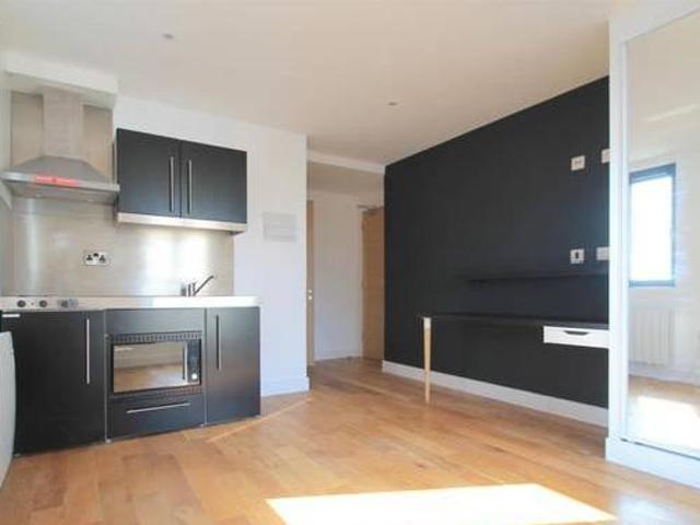 House for rent in West Sussex