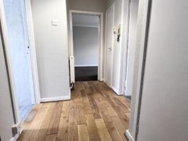 Flat for rent in Mosspark, Scotland