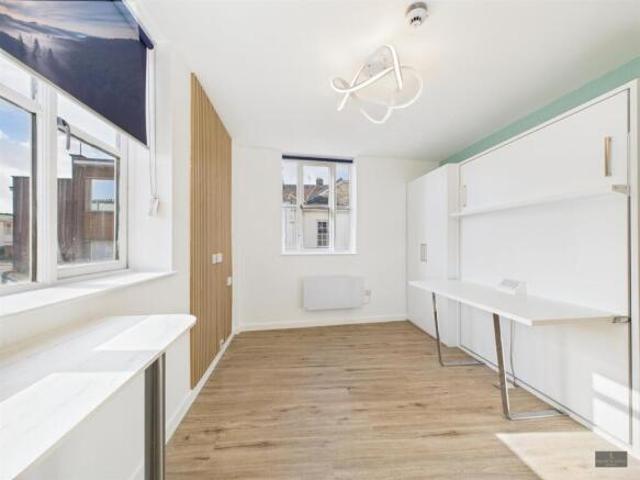 Flat for rent in Watergate, Devon