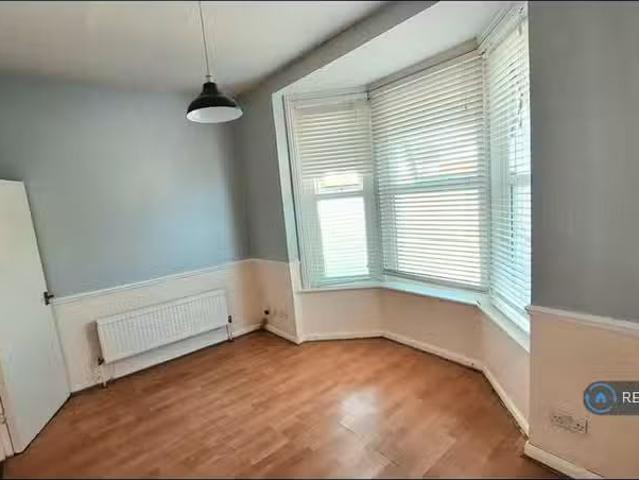 House for rent in London Borough of Bromley, Greater London
