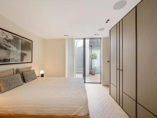 Flat for rent in Cat Hill