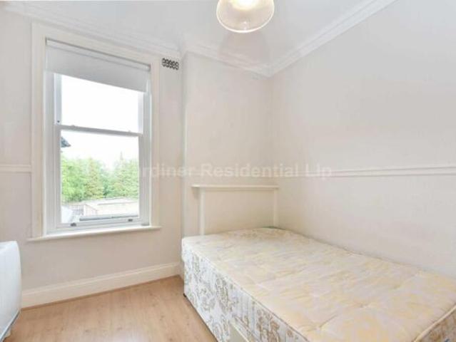 Flat for rent in Greater London