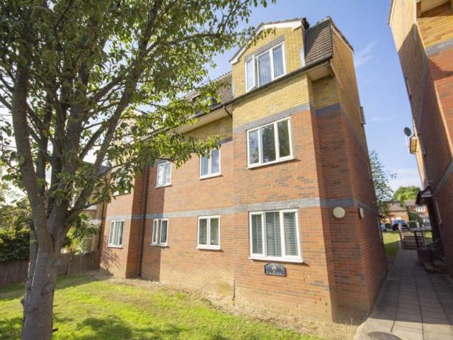 Flat for rent in Barnet