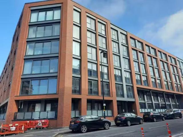 House for rent in Joiner's Square, Hanley