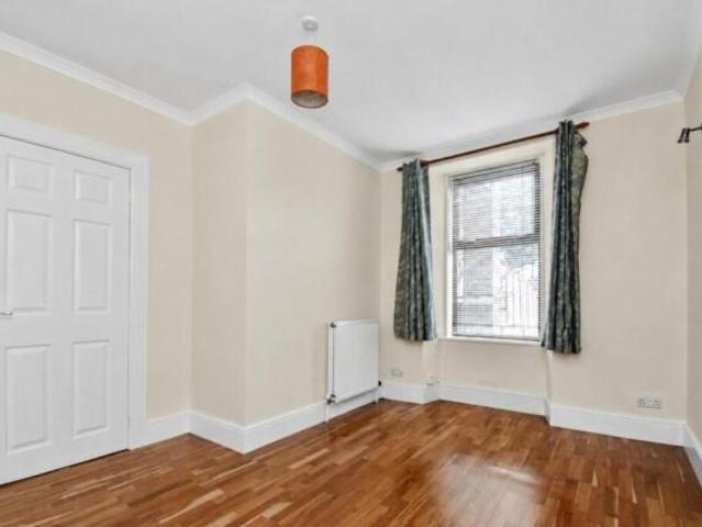 Flat for rent in Kilsyth, Scotland