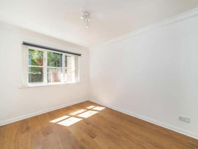 Flat for rent in Wimbledon, Greater London