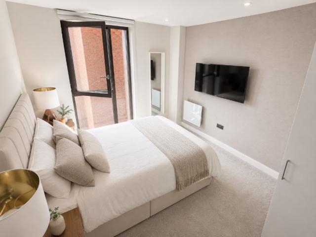 Flat for rent in Calderstones
