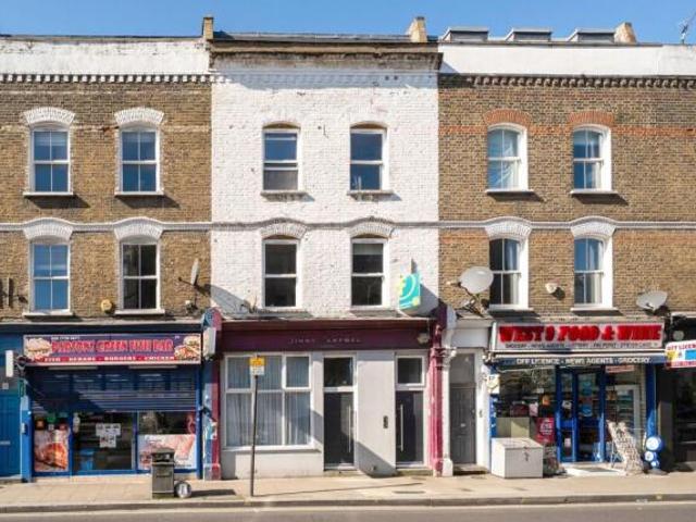 Flat for rent in Cat Hill