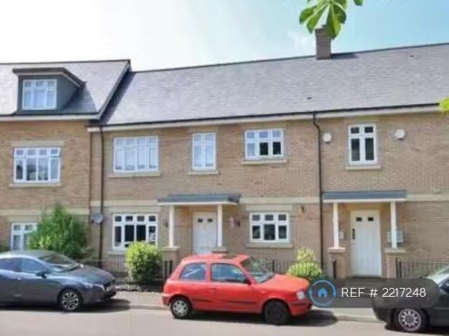 House for rent in Chesterton, Arbury