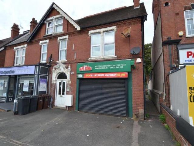 Flat for rent in Goldthorn Hill, Wolverhampton