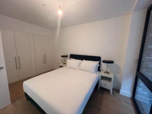 Flat for rent in Cat Hill