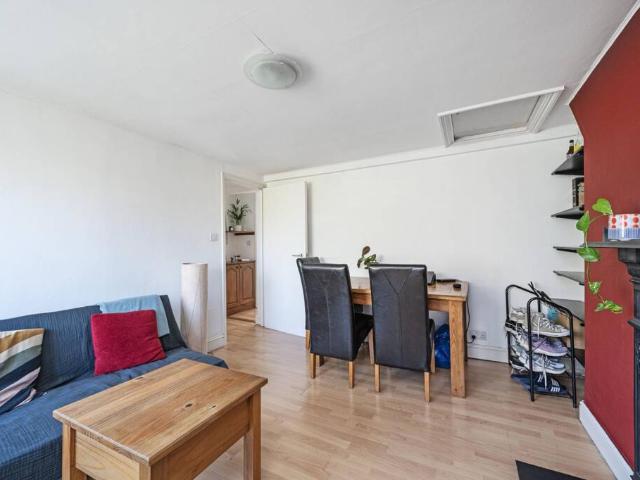 Flat for rent in Finsbury