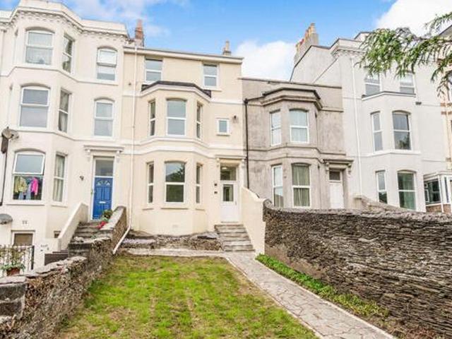 House for rent in Follaton, Strode