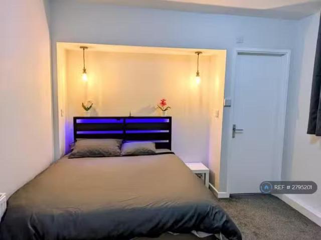 House for rent in Tiger Bay, Falcon Lodge