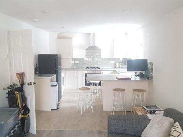House for rent in Lyons, Greater London