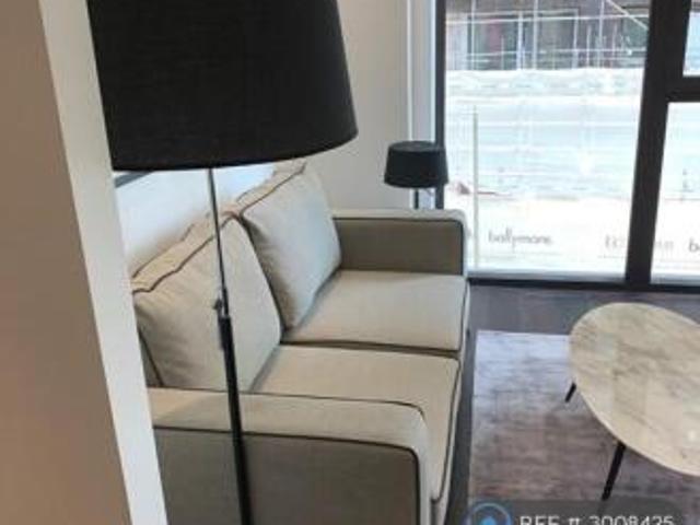 Flat for rent in Cat Hill