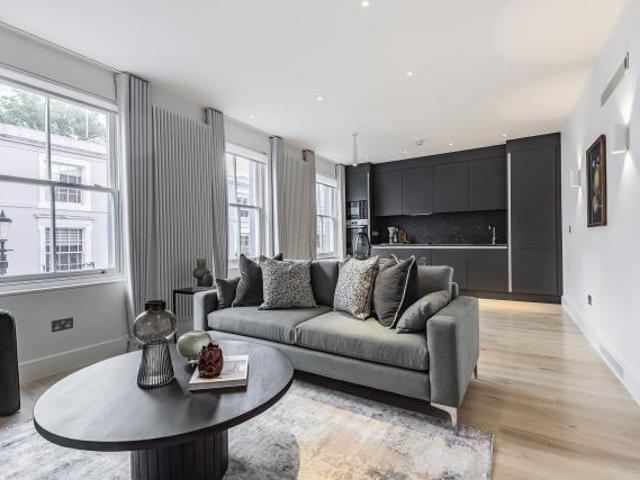Flat for rent in Cat Hill, England