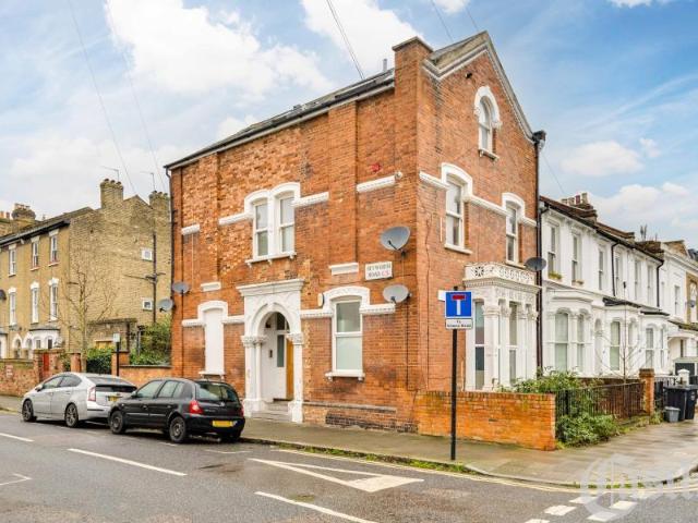Flat for rent in Hackney