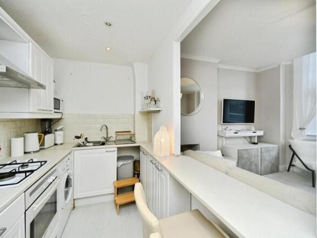 Flat for rent in Round Hill, Brighton & Hove