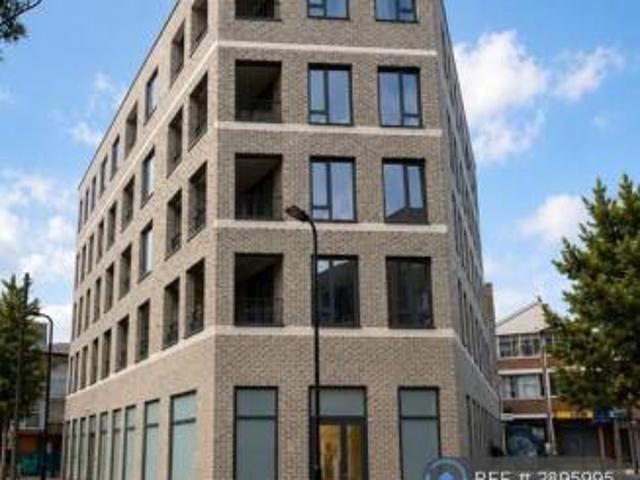 Flat for rent in Cat Hill