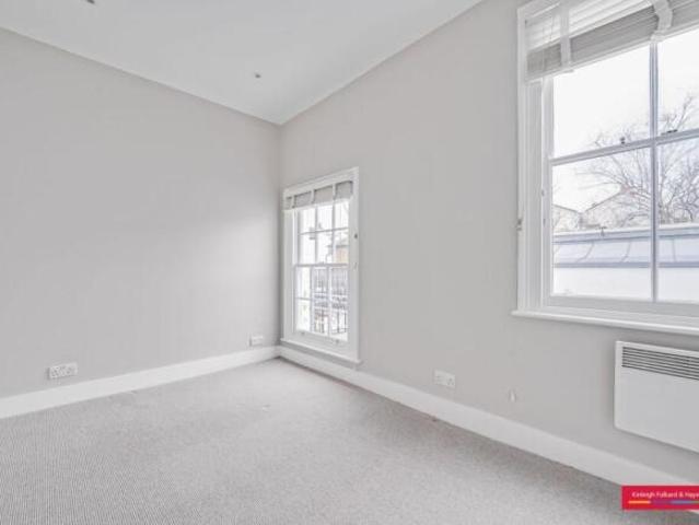 Flat for rent in Cat Hill