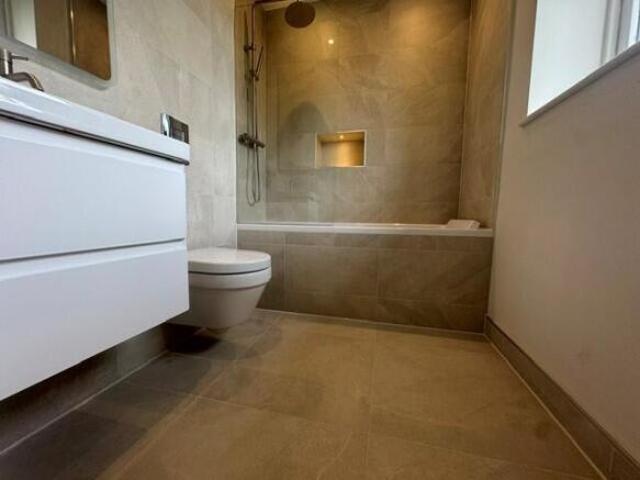 Flat for rent in Midway, Kent