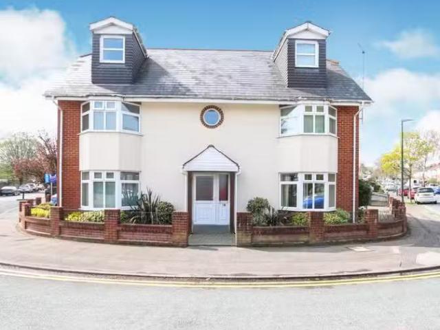House for rent in Throop, Bournemouth