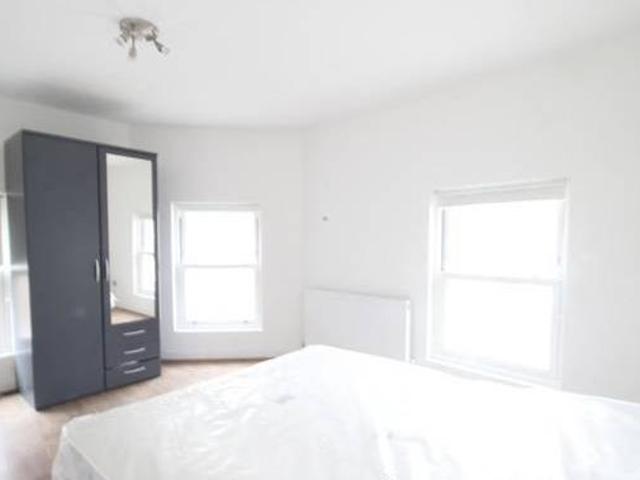 House for rent in Lyons, Greater London
