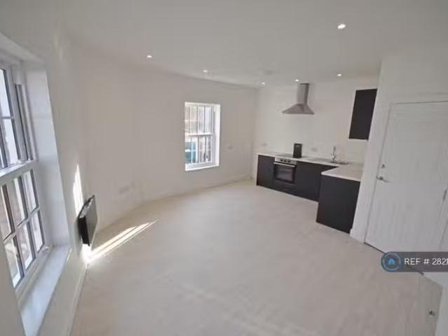 House for rent in Camp Hill, Warwickshire