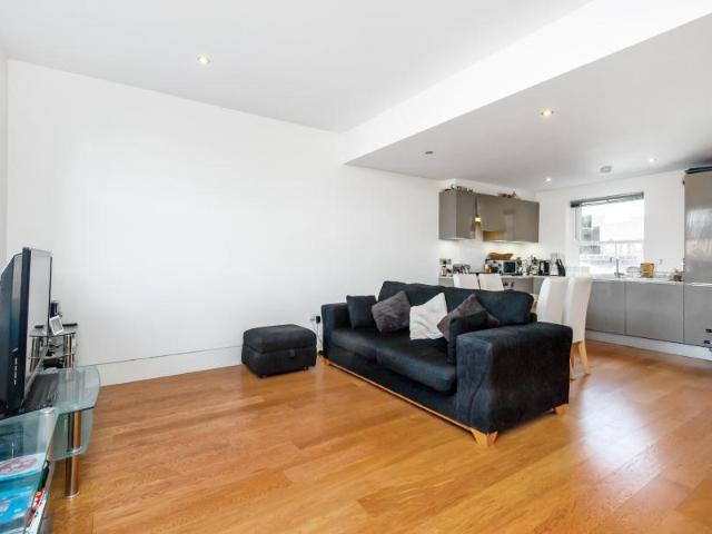 Flat for rent in South Lambeth