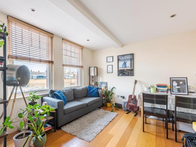 Flat for rent in South Lambeth