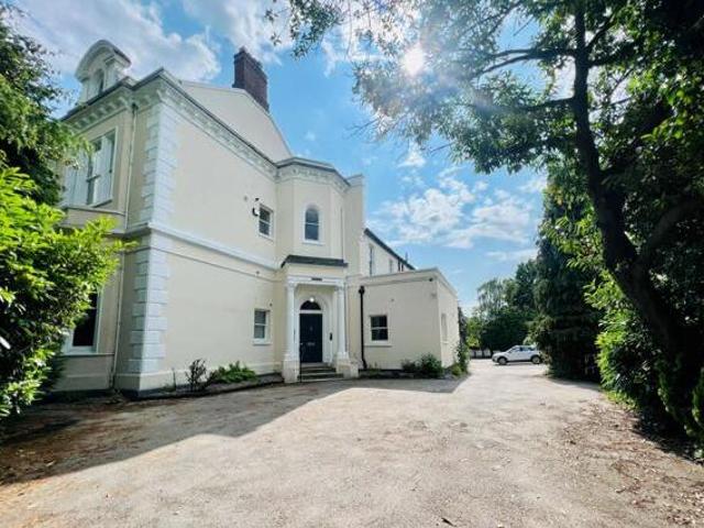 House for rent in Green Close, Warwickshire