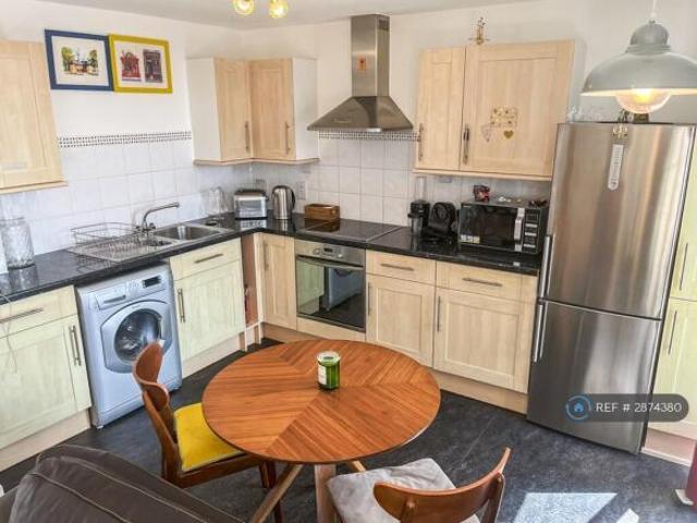 Flat for rent in Cat Hill