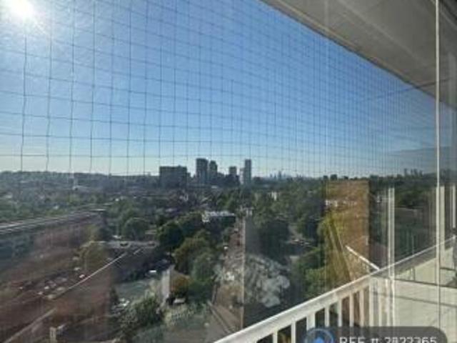 Flat for rent in Greater London