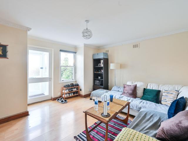 Apartment for rent in London Borough of Lewisham, Forest Hill