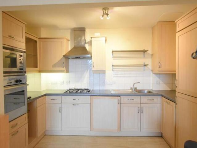 Flat for rent in Cat Hill