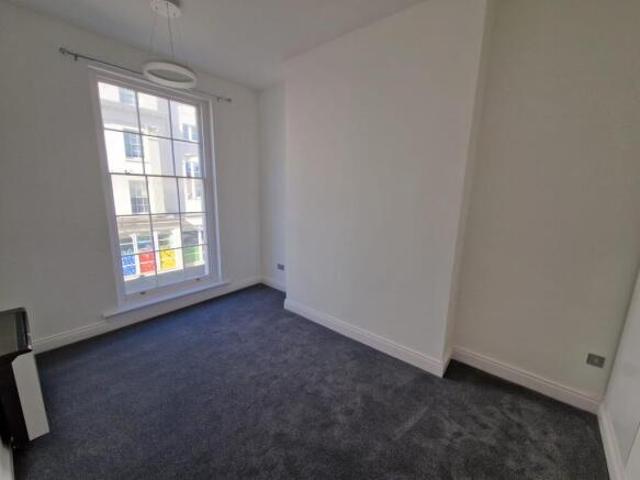 Flat for rent in Sydenham, Green Close