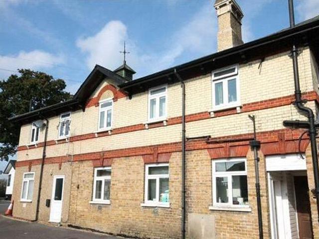 House for rent in Surrey