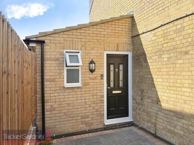 Flat for rent in Cherry Hinton, Cambridge