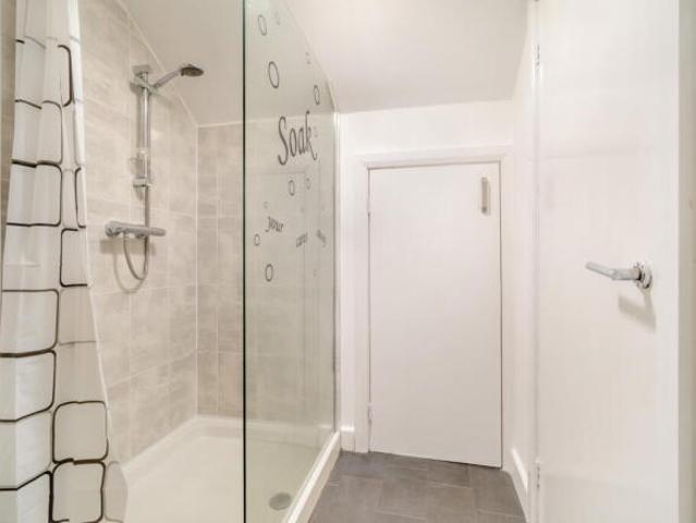 Flat for rent in Newfoundpool, Old Wharf