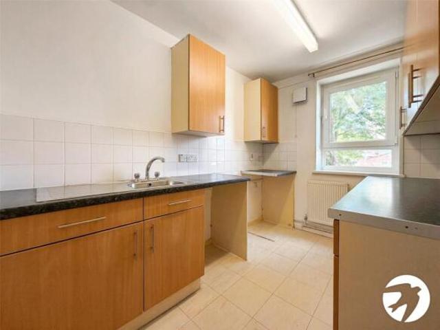 Flat for rent in Cat Hill