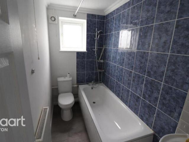 Flat for rent in Spring Park, Luton