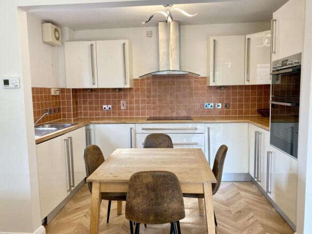 Flat for rent in Salford Quays, Salford