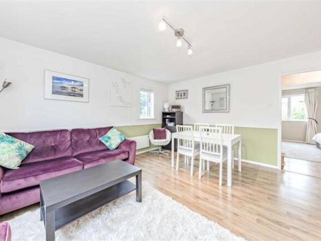 Flat for rent in London Borough of Lewisham, New Cross