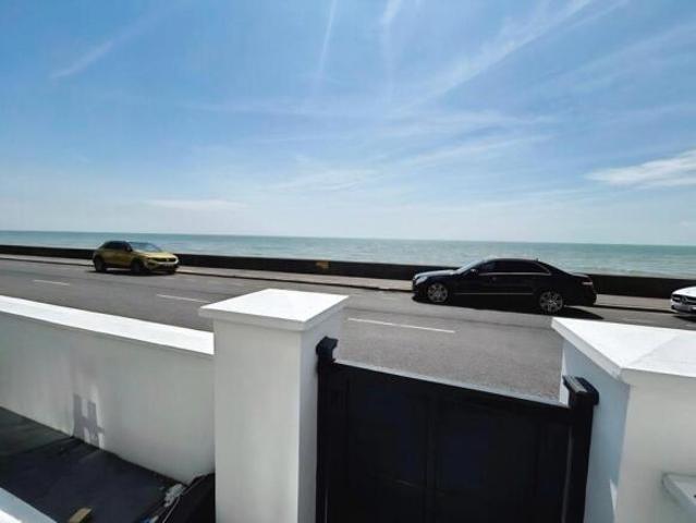 Flat for rent in Folkestone, Kent