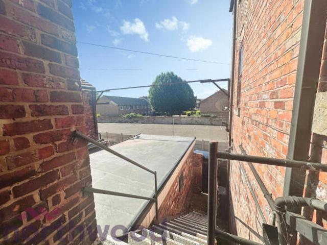 Flat for rent in Warrington