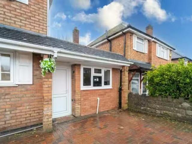 House for rent in Shirley, West Midlands