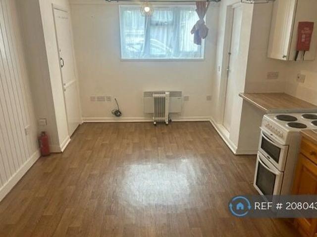 House for rent in Seaford, Iford