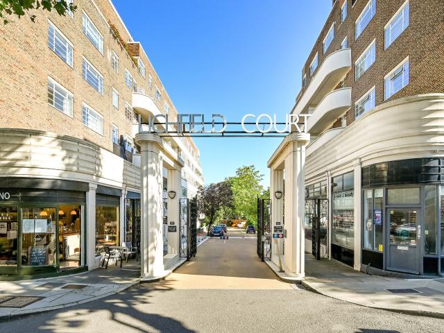 Apartment for rent in North Sheen, Greater London