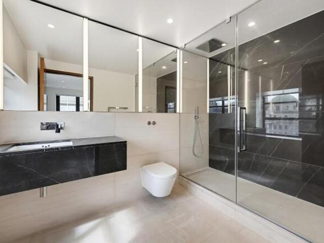 Flat for rent in Cat Hill